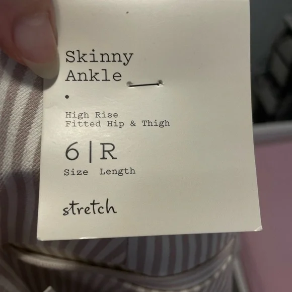 Target work pants (stretchy) - Picture 3 of 5